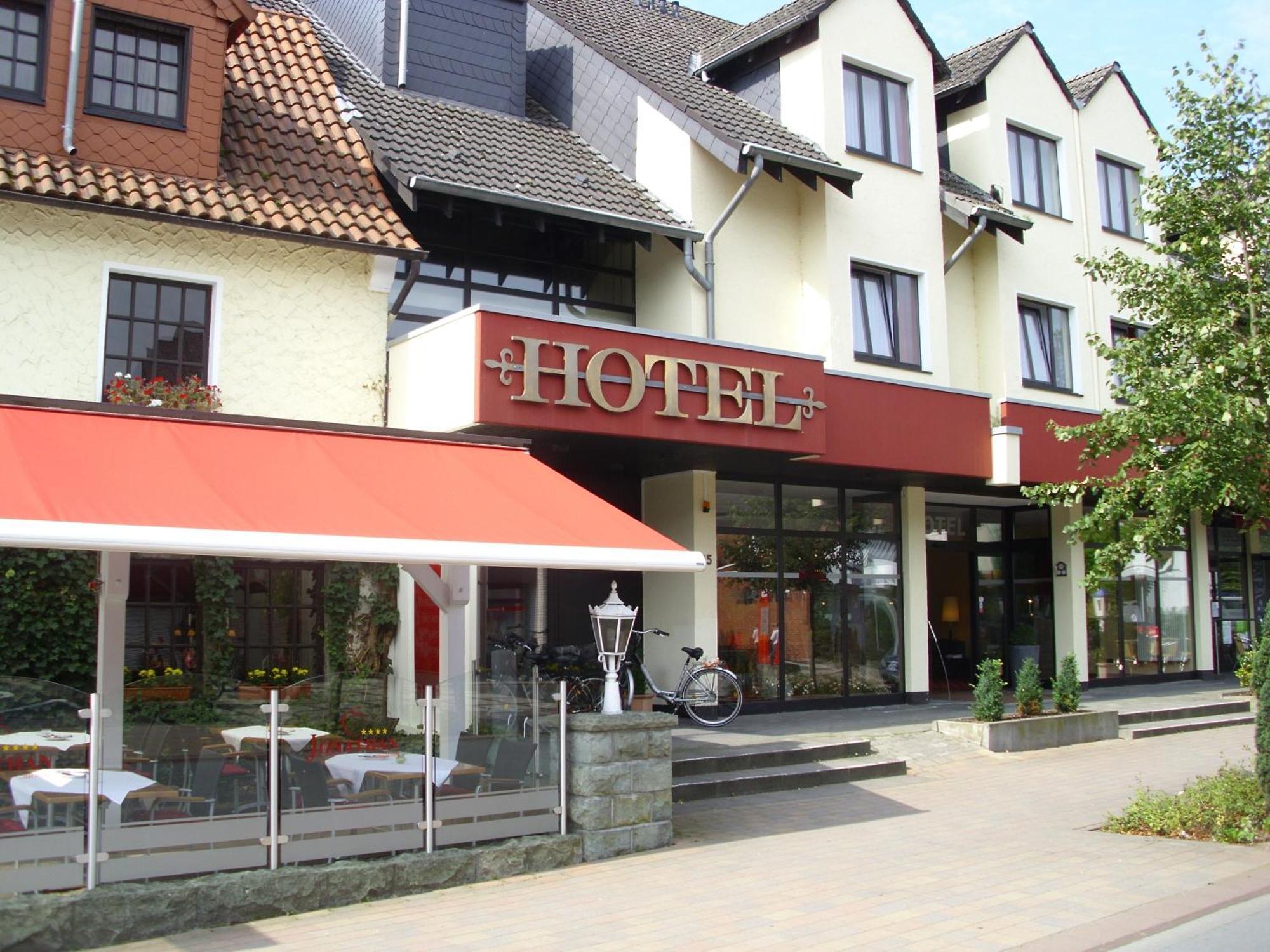 Akzent Hotel Jonathan Lippstadt Exterior foto